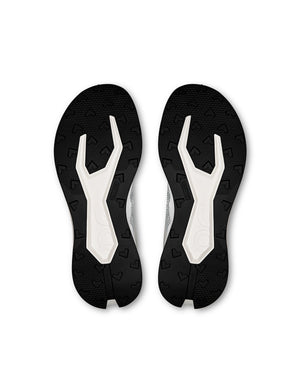 Breathable quick-dry Leno upper trail shoe