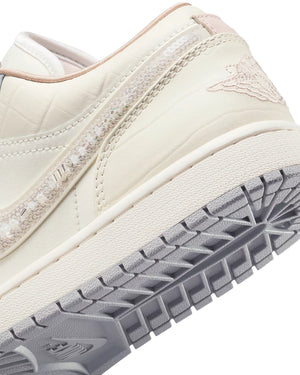Everyday wear Air Jordan 1 Low Sail Soft Pearl Manila store