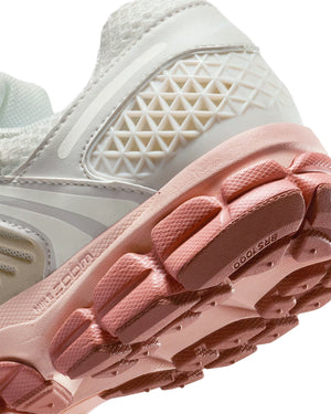 Limited edition WMNS Nike Vomero 5 Particle Beige