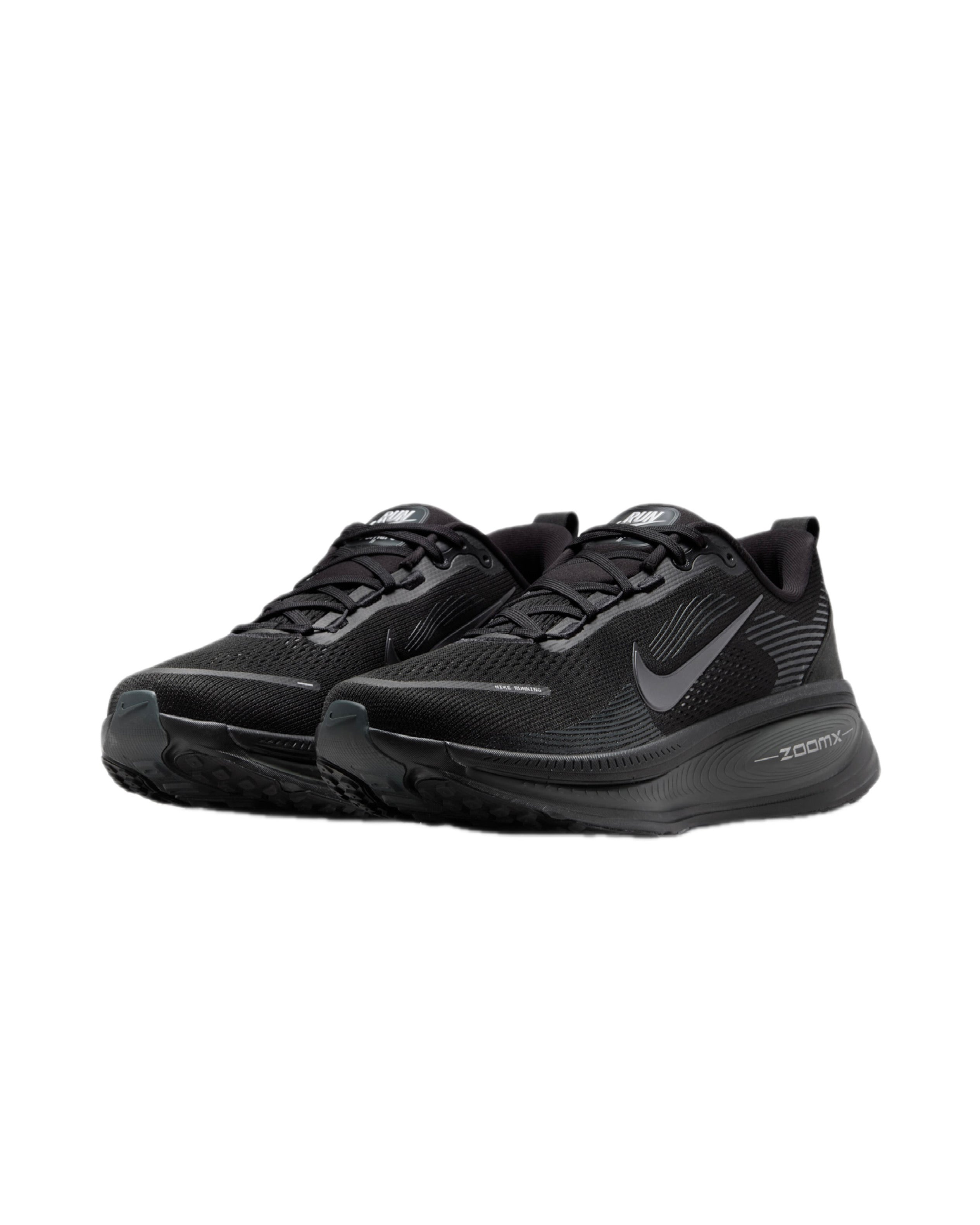 Nike Vomero 18 ‘Triple Black’
