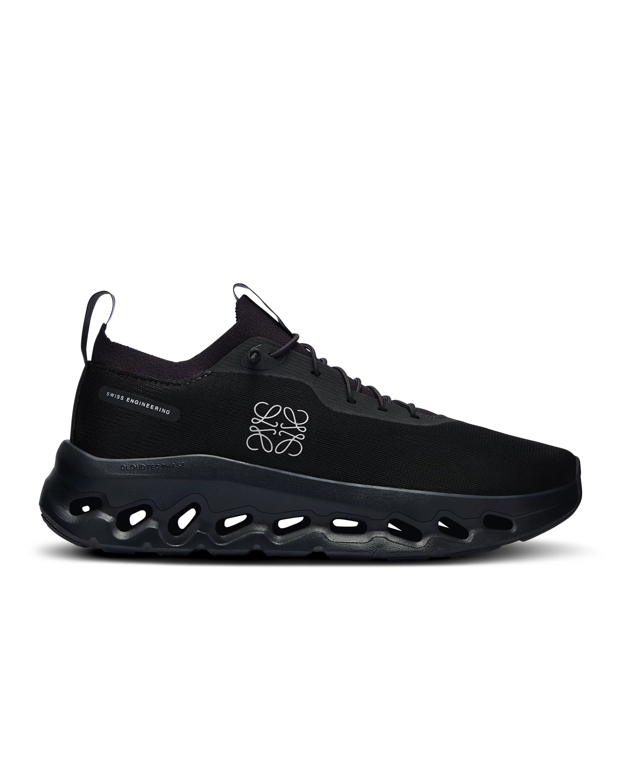 WMNS On Cloudtilt Loewe ‘All Black’