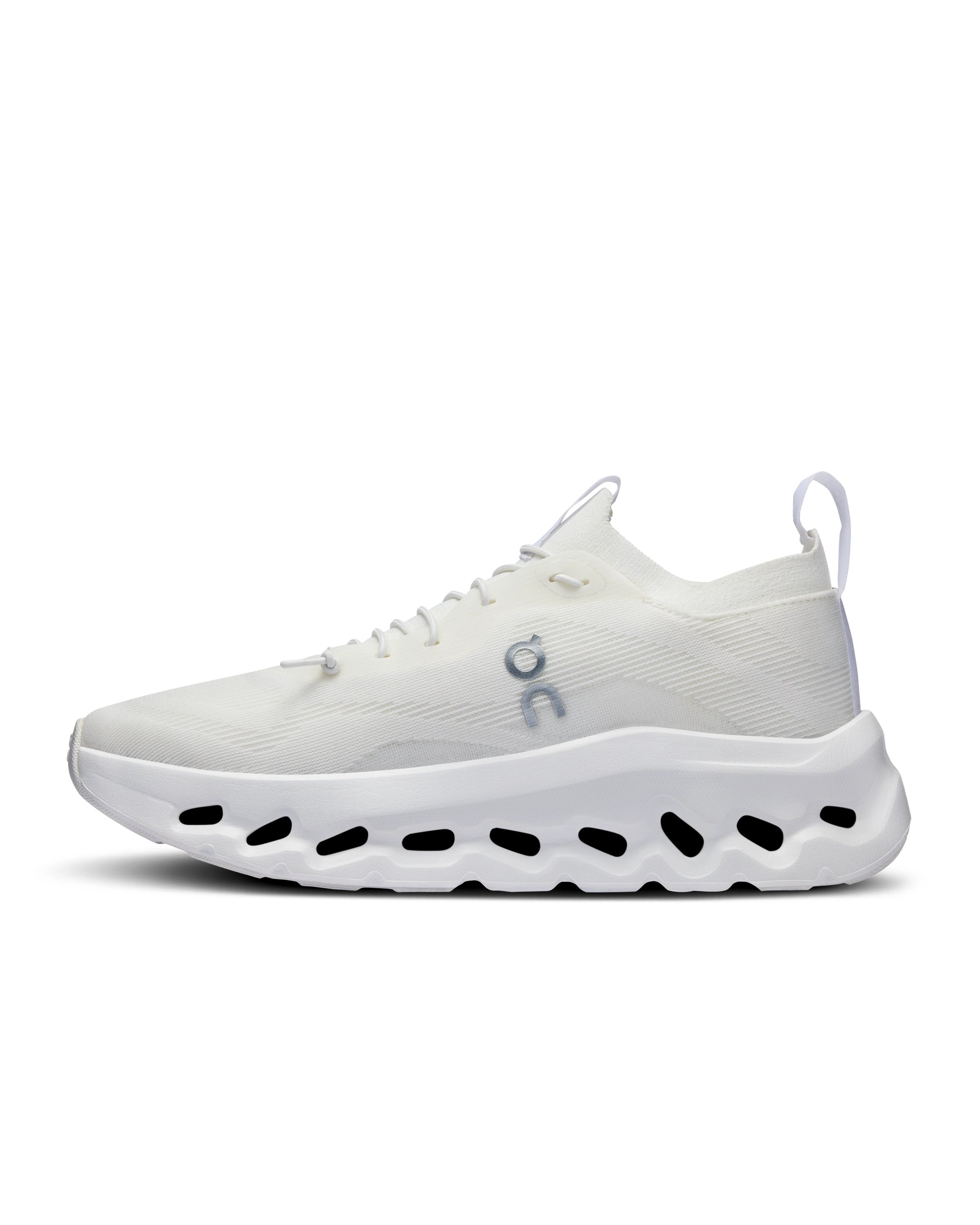 Buy On Cloudtilt Loewe All White Manila