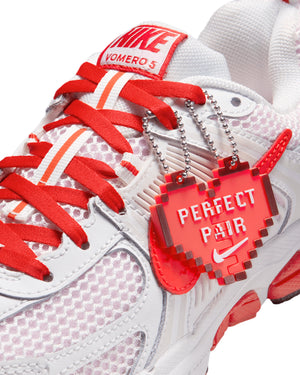 Buy authentic Nike Vomero 5 GS Valentine Collector Finds