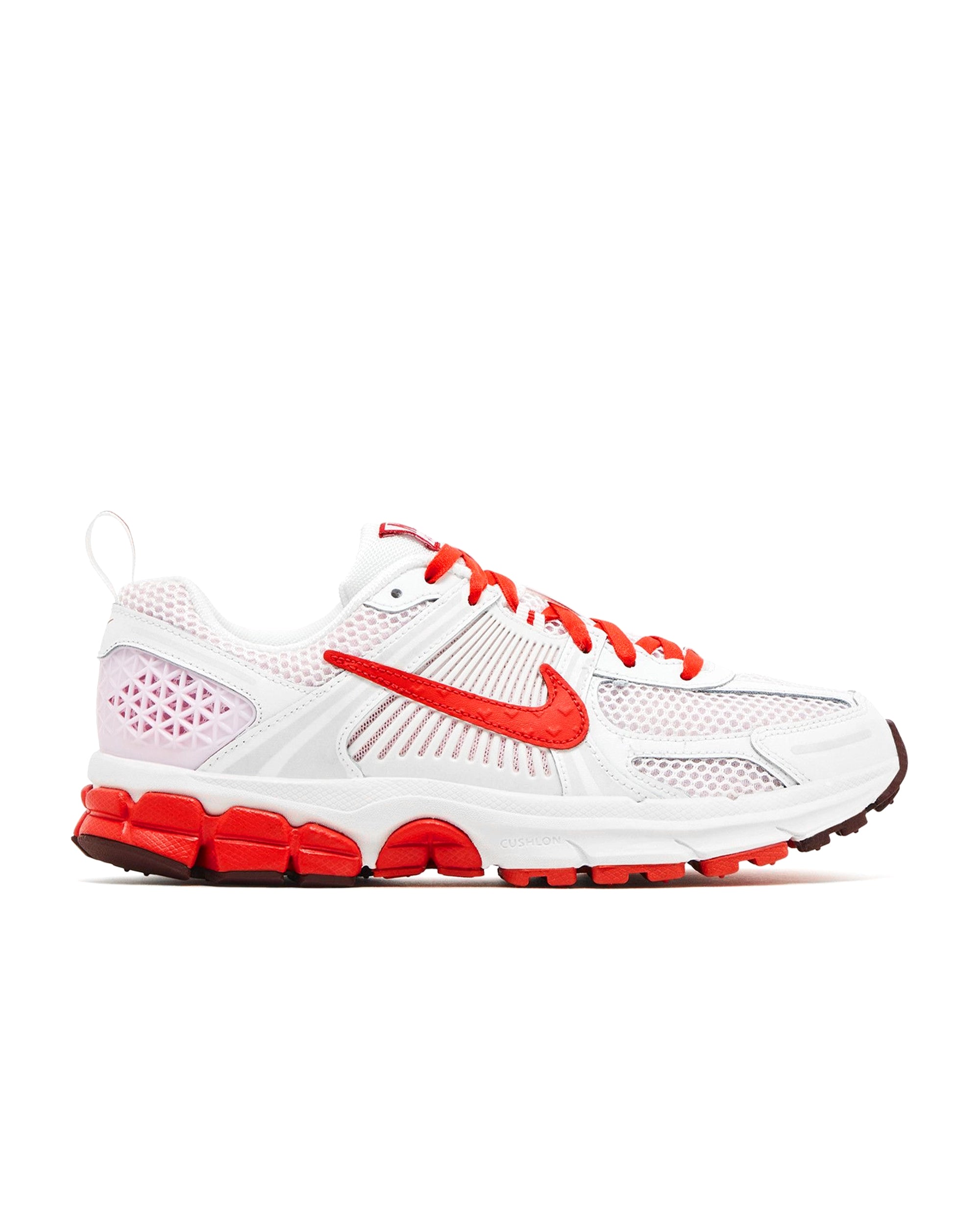 Collector Finds Nike Vomero 5 GS Valentine's Day HV5171-121