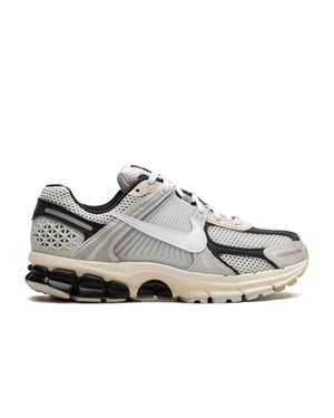 Collector Finds Nike Vomero 5 Supersonic FN7649-110