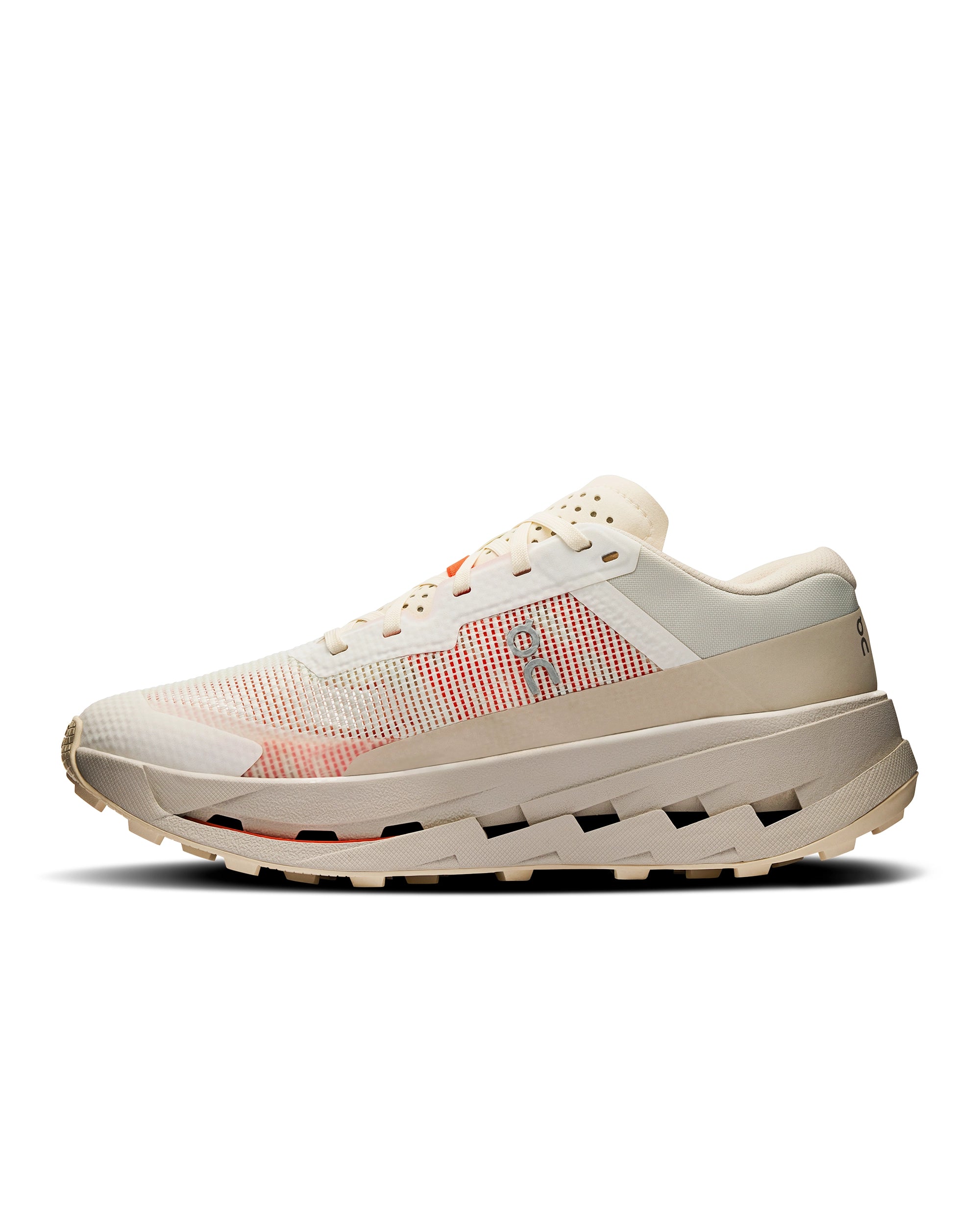 Lightweight trail shoes with Helion foam