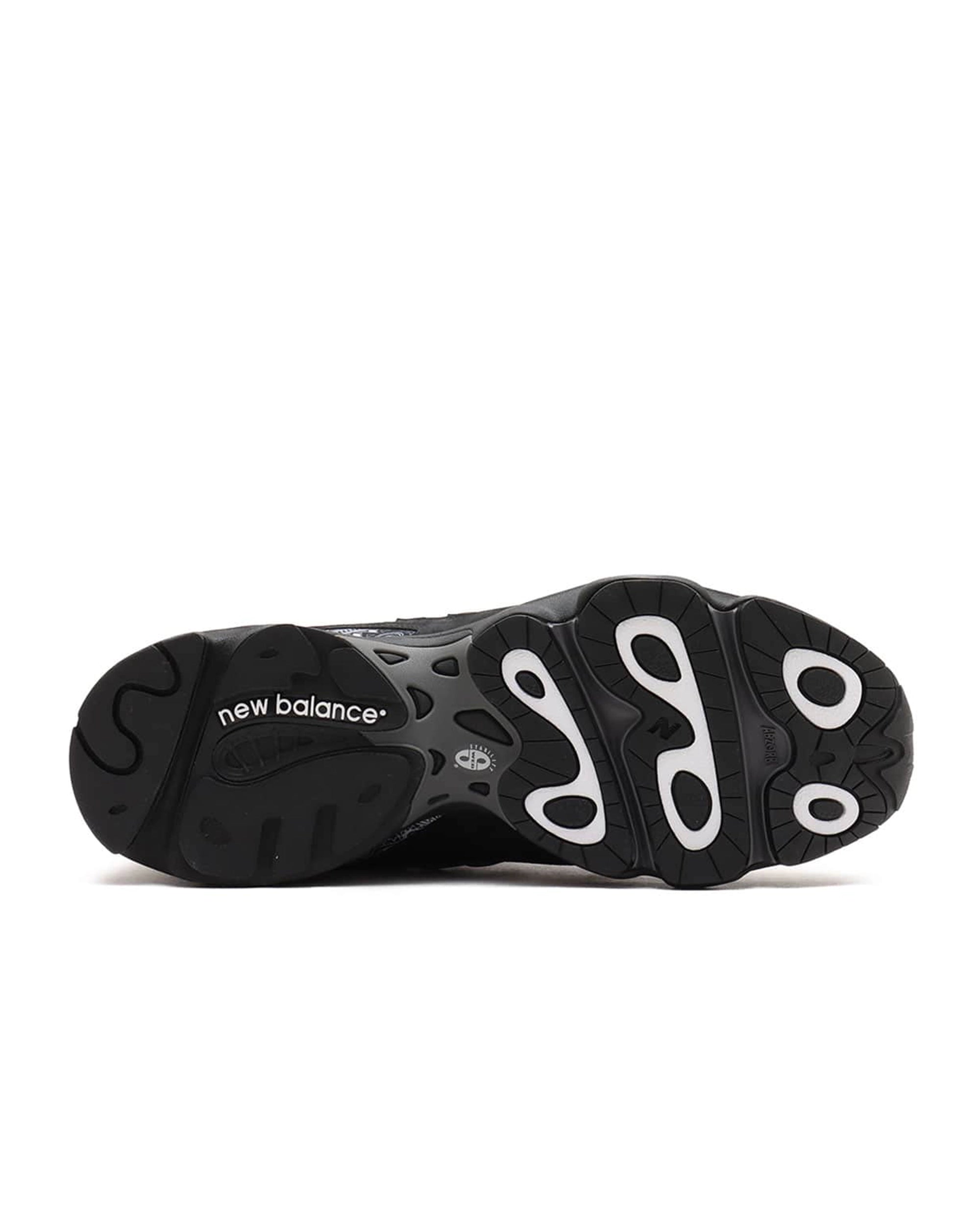 Limited New Balance collab atmos M1000