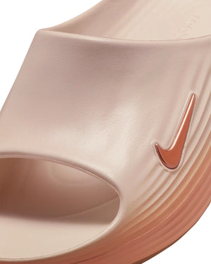 Nike HV4484-800 ReactX slide for recovery