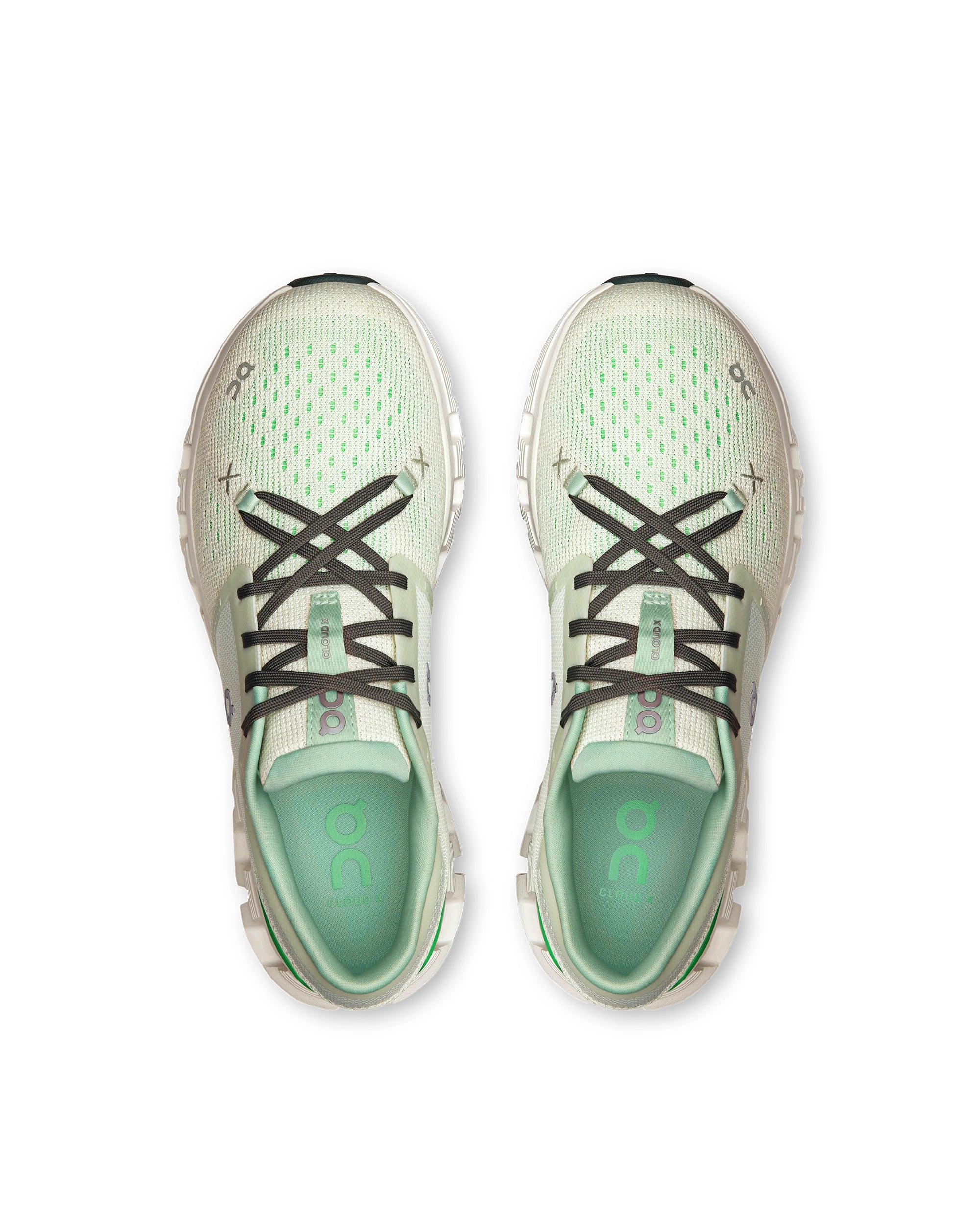WMNS On Cloud X 4 Aloe Honeydew gym and cross-training sneakers
